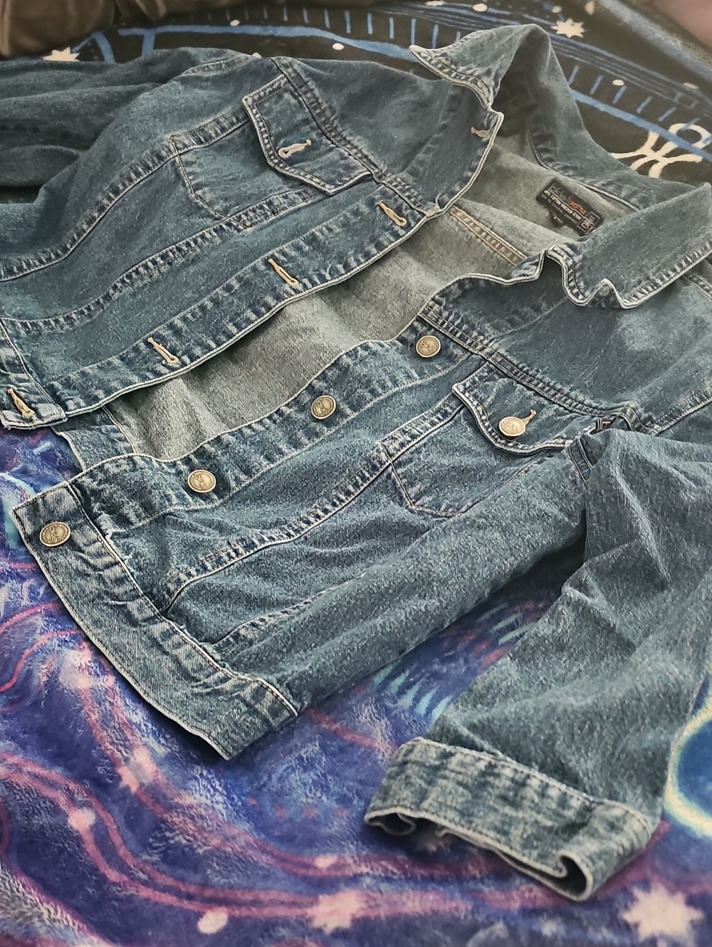 BKE Women's Medium Blue Denim Jacket